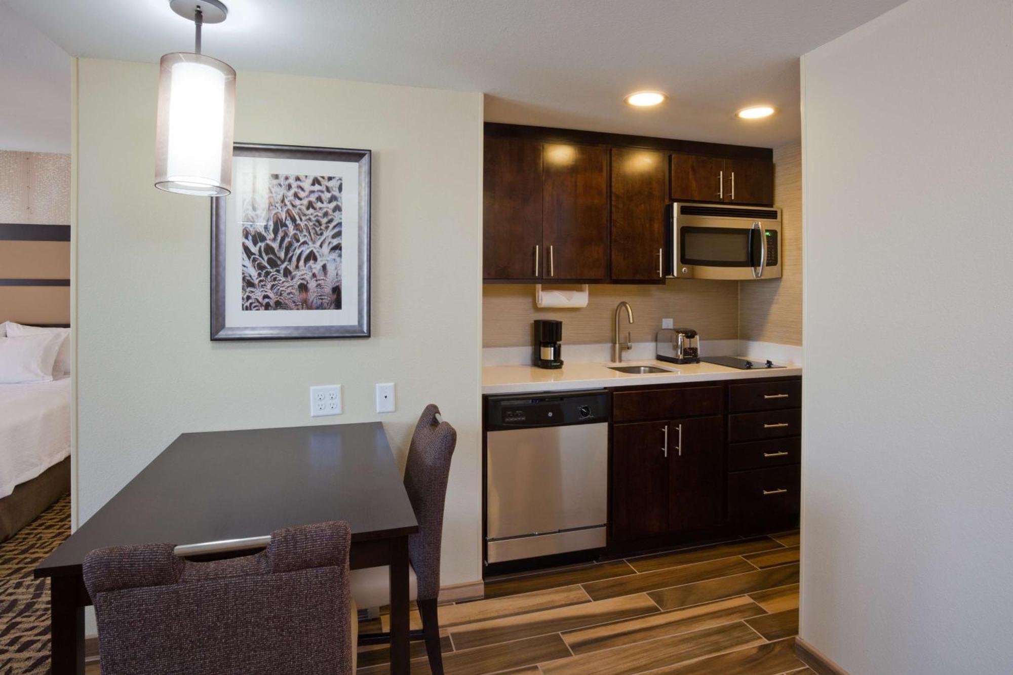 Homewood Suites Davenport Bettendorf Buitenkant foto