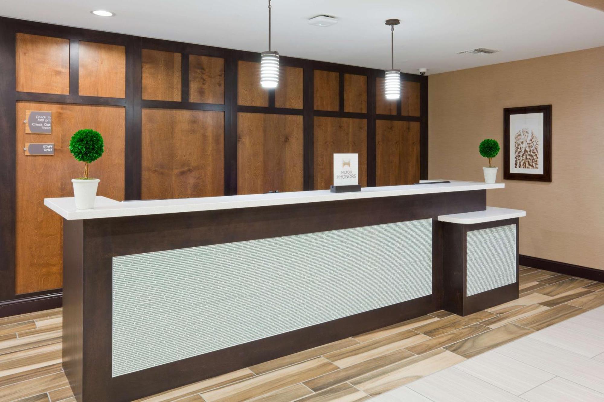 Homewood Suites Davenport Bettendorf Buitenkant foto