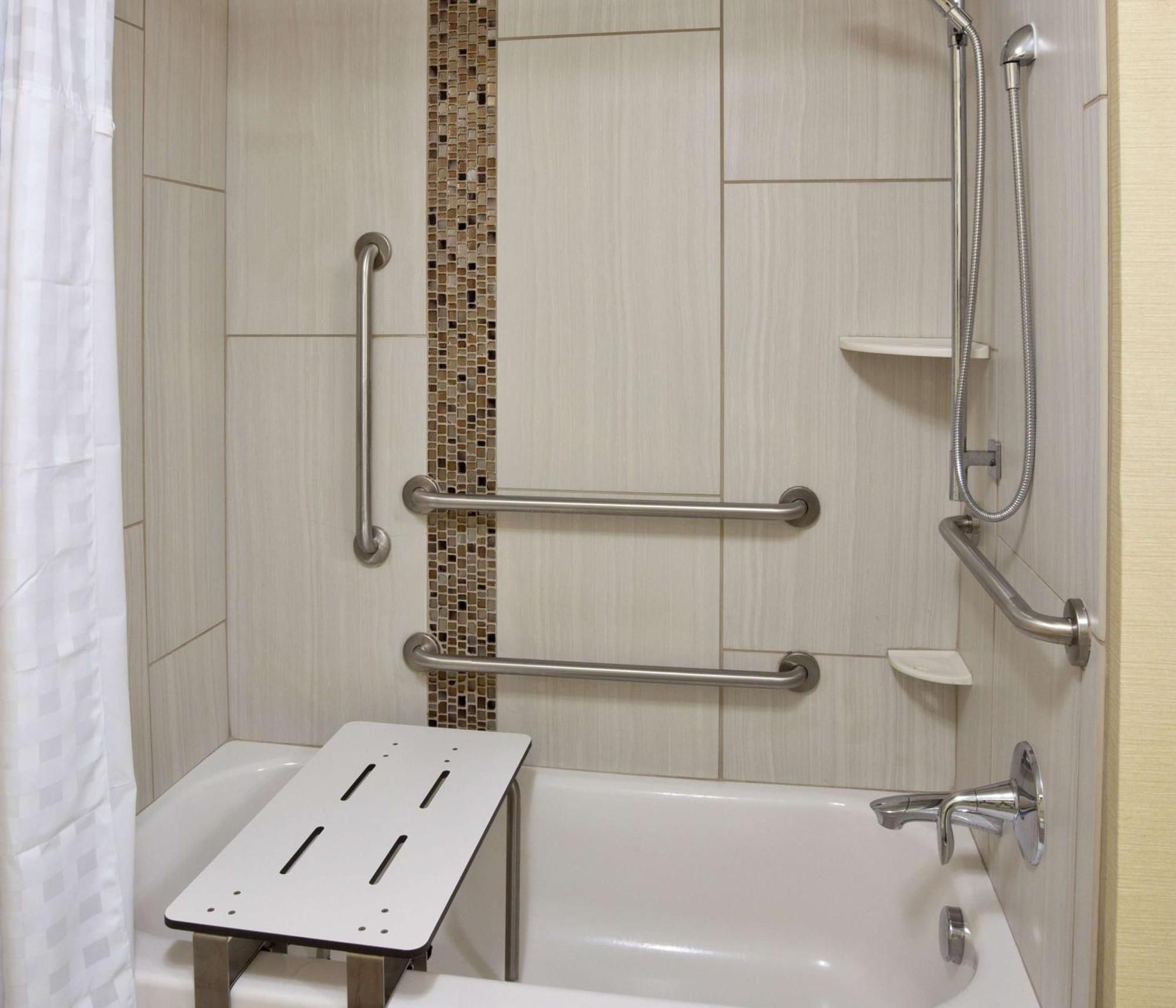 Homewood Suites Davenport Bettendorf Buitenkant foto
